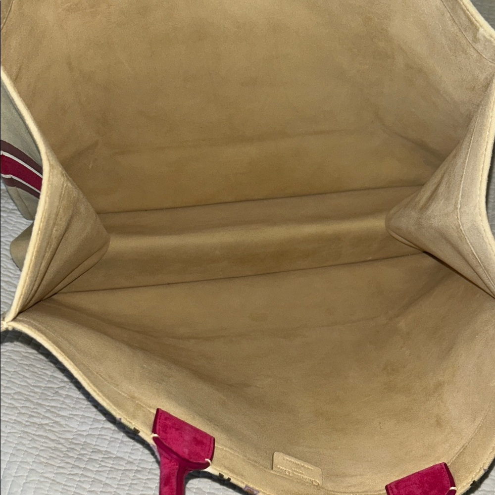 KaleiDiorscopic Beige and Pink Dior Large Book Tote - Picture 4 of 8